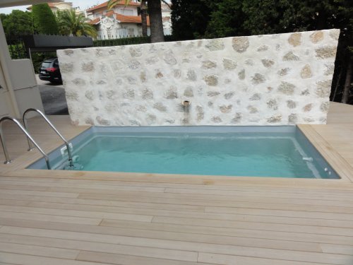 Rénovation de piscine en coque à Thézan-les-Béziers